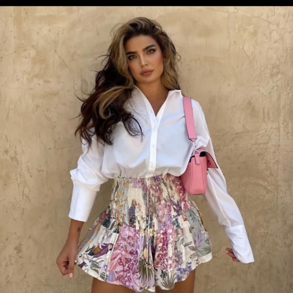 Blogger’s Fav| NWT ZARA Floral Print Shorts - Picture 2 of 4